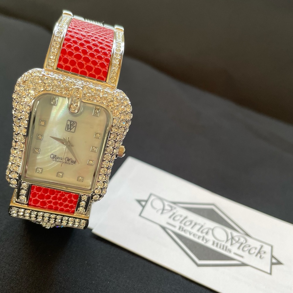 Buckle & Crystal Watch - Picture 2 of 6